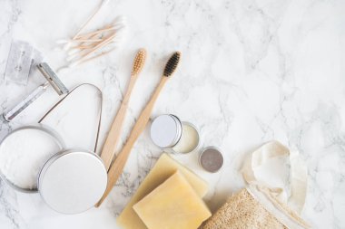 Sıfır atık tekrar kullanılabilir banyo takımı. Üst Manzara. Yüksek kalite fotoğraf