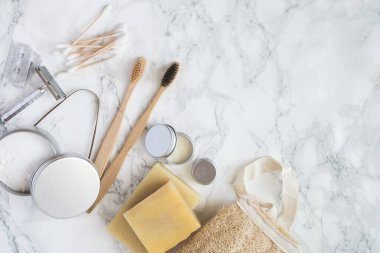 Sıfır atık tekrar kullanılabilir banyo takımı. Üst Manzara. Yüksek kalite fotoğraf