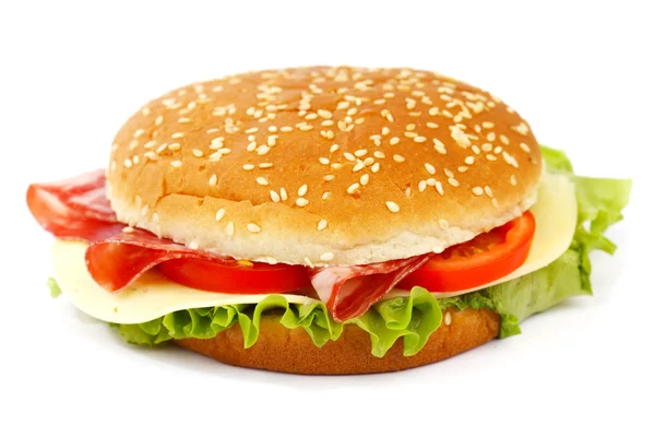 Cheeseburger isolado em branco — Fotografia de Stock