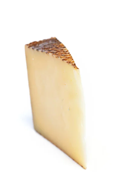 Fromage isolé sur fond blanc — Photo