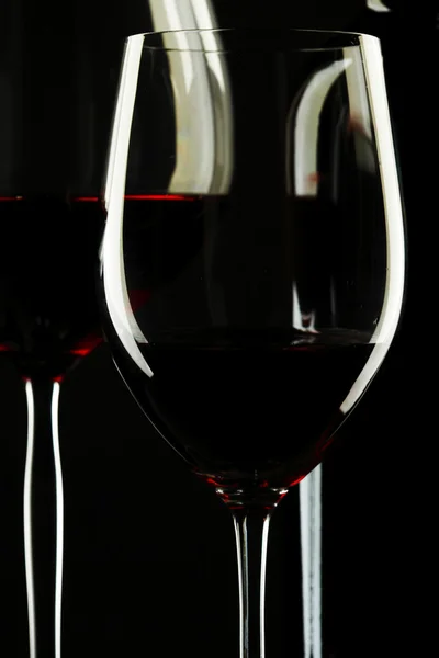 Red Wine Glass silhouette Black Background — Stock Photo, Image