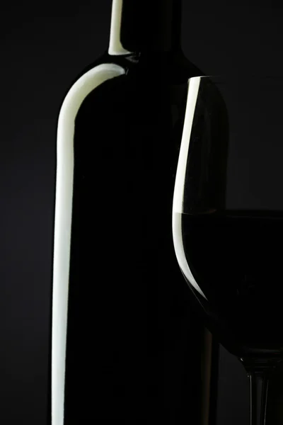 Red Wine Glass silhouette Black Background — Stock Photo, Image