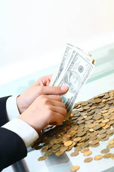 Hands hold money — Stock Photo, Image