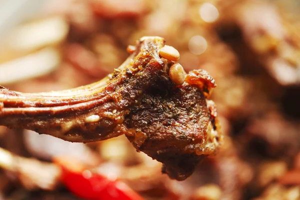 Grillade revben och grönsaker — Stockfoto