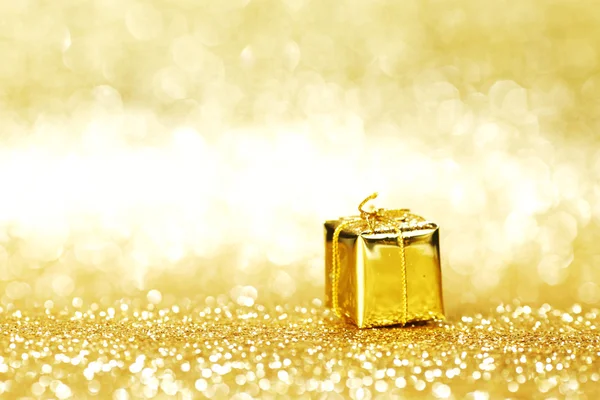 Golden christmas gift — Stock Photo, Image