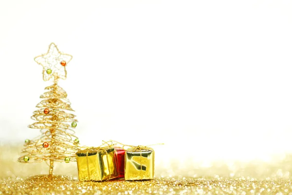 Christmas tree and gifts — Stock Photo, Image