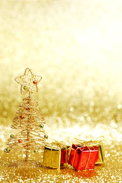 Christmas tree and gifts — Stock Photo, Image