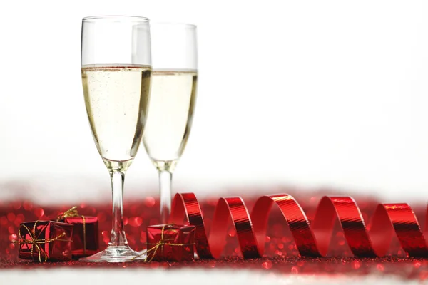 Champagne en geschenken — Stockfoto