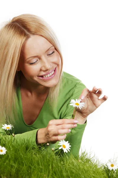 Woman laying on grass — Stock Photo, Image