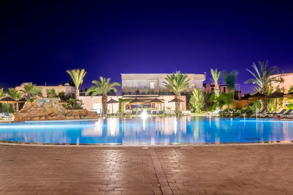 Swimming pool at night — Stock Photo, Image