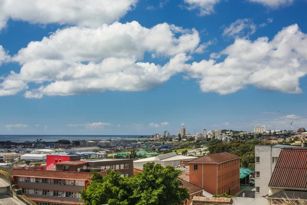 Bulutların üzerinde bir port elizabeth — Stok fotoğraf