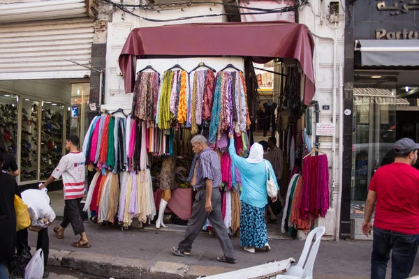 Mercato di strada a Tunisi — Foto Stock