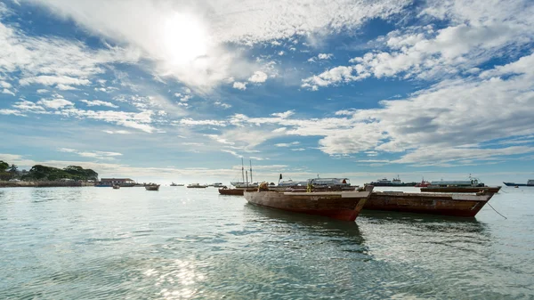 Lodě na břehu Zanzibaru — Stock fotografie