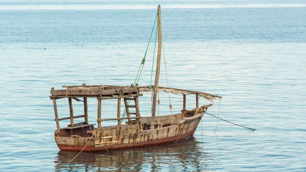 Vieux bateau en bois — Photo