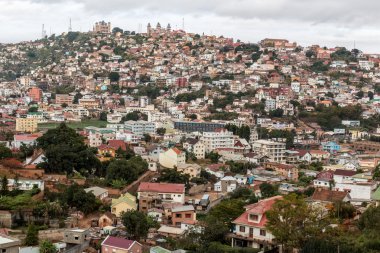 antananarivo tepeler üzerinde yoğun paketlenmiş evleri