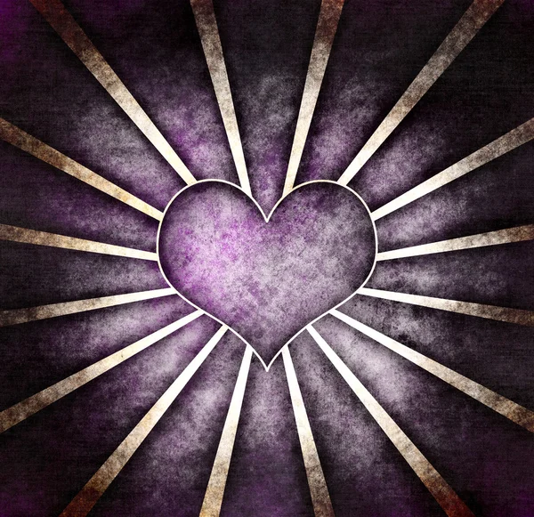 Mörk grunge lila hjärta med strålar bakgrund — Stockfoto