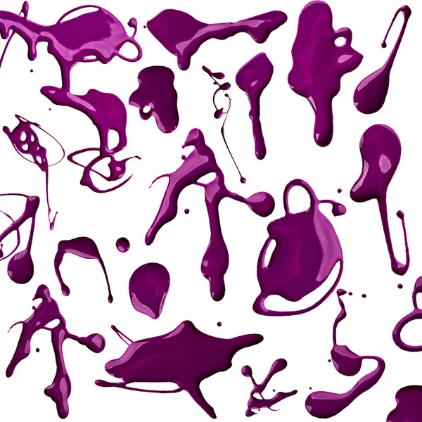 Manchas de esmalte de uñas púrpura sobre fondo blanco — Foto de Stock