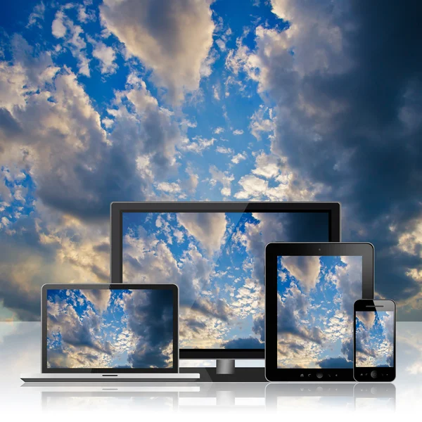 Laptop, tablet pc, mobile phone and computer — Stock Photo, Image