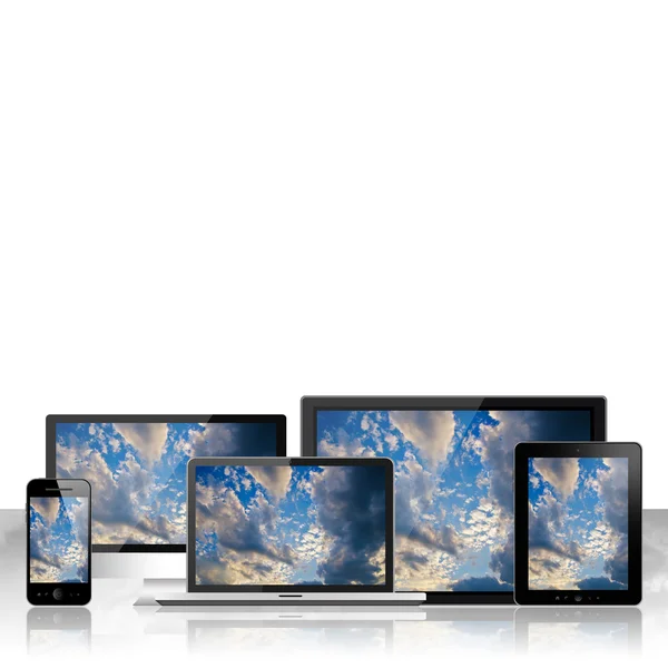 Laptop, tablet pc, mobiele telefoon en computer — Stockfoto