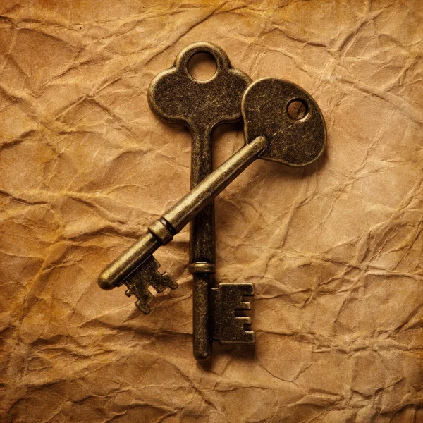 Fundo vintage com chaves antigas — Fotografia de Stock