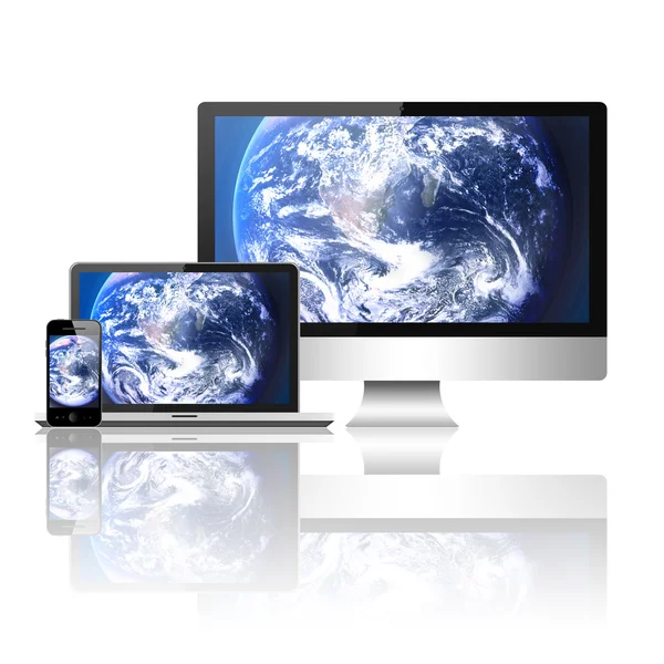 Laptop, tablet pc, mobiele telefoon en computer — Stockfoto