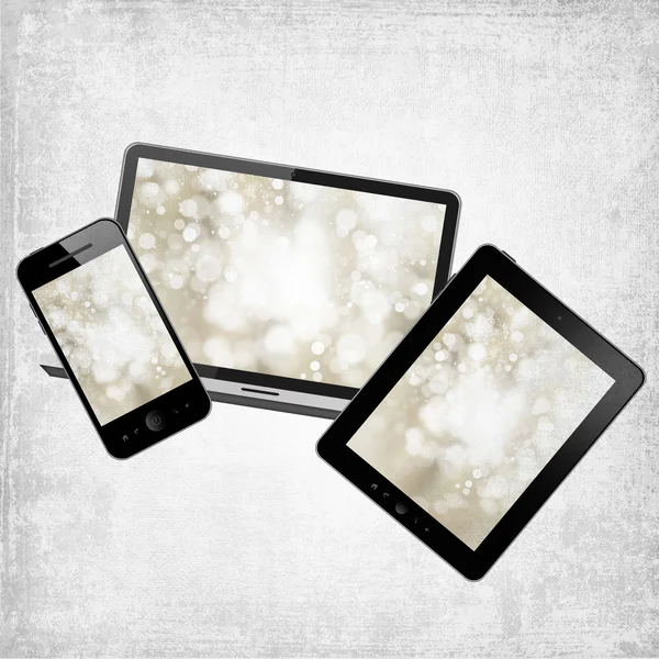 Tablet pc, telefone celular e notebook — Fotografia de Stock