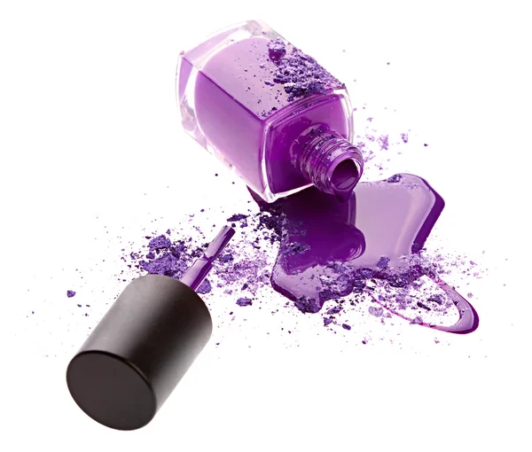 Фиолетовый лак для ногтей с тенью — стоковое фото