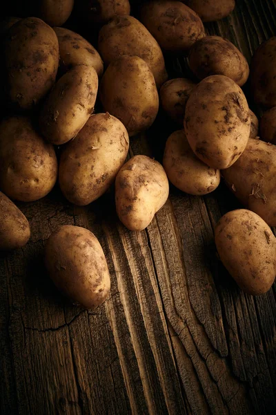 Potatoes Wooden Background — Stock Photo, Image