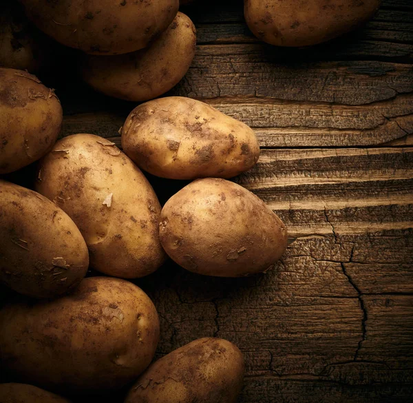 Potatoes Wooden Background — Stock Photo, Image