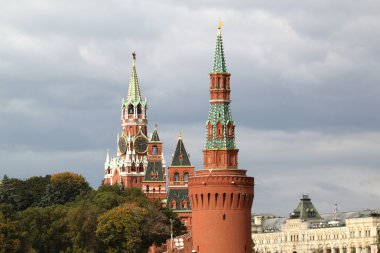 Moskova'daki Kremlin kuleleri
