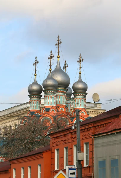 Красивый храм в Москве — стоковое фото