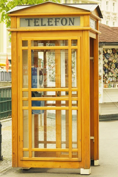 Outdoor wooden phone booth Karlovy Vary — Stock Photo, Image