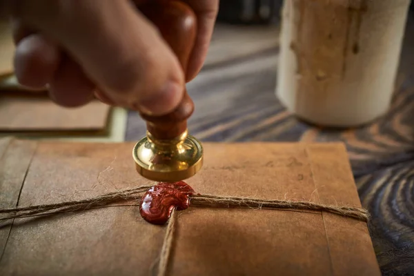 Σφράγιση Κερί Αρχαία Χαρτιά Αντίκες Σφραγίδα Και Παλιά Έγγραφα Ορειχάλκινο — Φωτογραφία Αρχείου