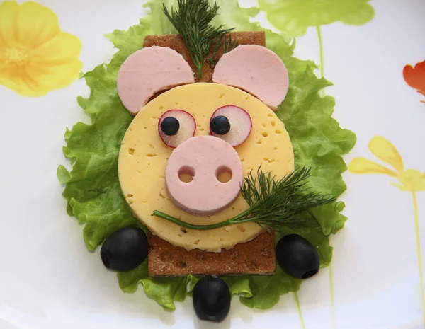 Sandwich - hocico de cerdo, comida para niños —  Fotos de Stock