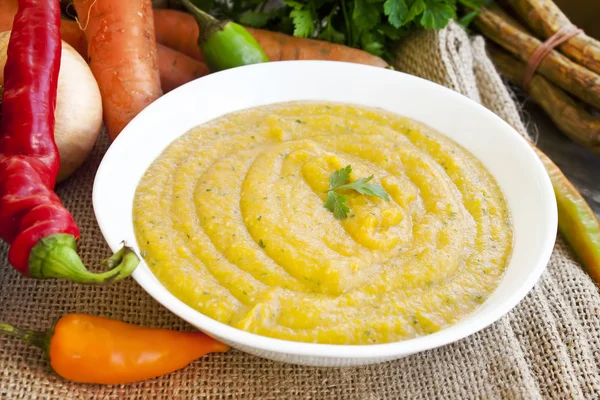 Sopa de creme com legumes — Fotografia de Stock