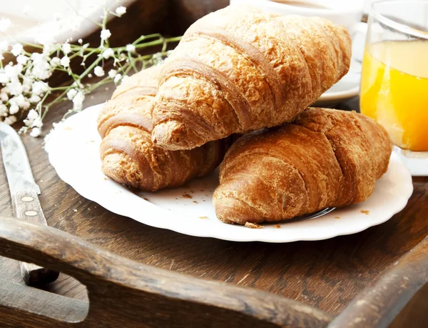 Francouzské croissanty na snídani — Stock fotografie