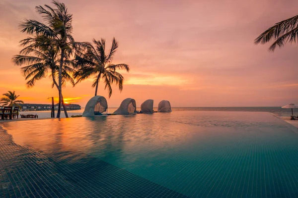 Swimming Pool Resort Hotel Sunset — Stock Photo, Image
