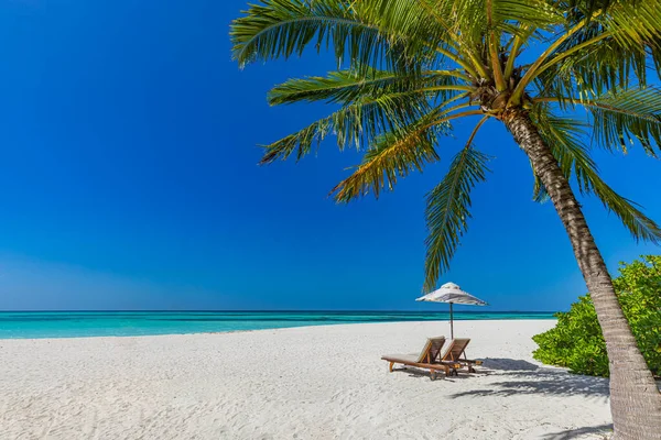 Krásná Mořská Pláž Deštníkem Židlemi — Stock fotografie