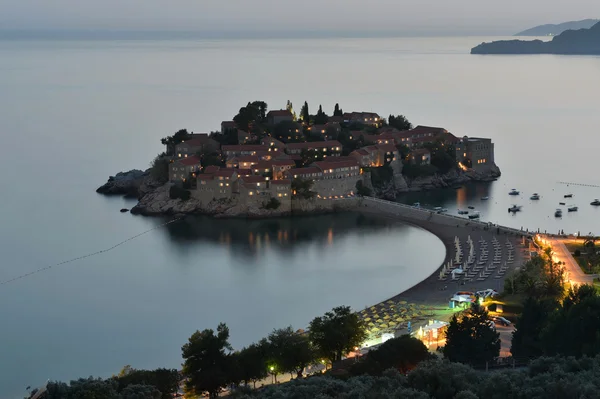 Evening Sveti Stefan, small islet and resort in Montenegro. — Stock Photo, Image