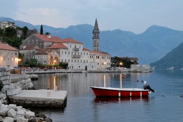 Aften Perast landsby nær Kotor, Montenegro - Stock-foto