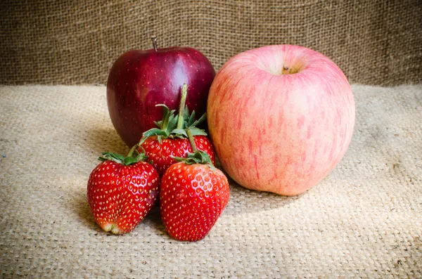 Strawberries — Stock Photo, Image