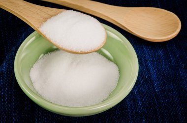 tahta kaşık tuz