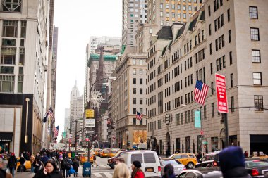 5 av. ve new York'ta 58 st. kesiştiği nokta