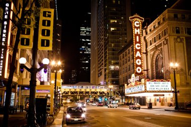 Chicago theater devlet sokak