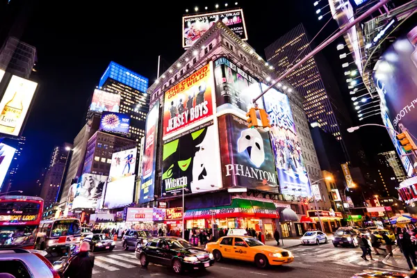 gece times square new york City.