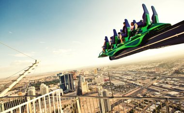 stratosphere otel çatısında konumlar