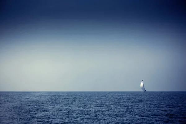 Sailing ship yachts with white sails — Stock Photo, Image