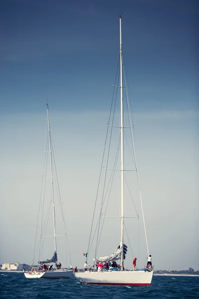 Sailing ship yachts with white sails — Stock Photo, Image