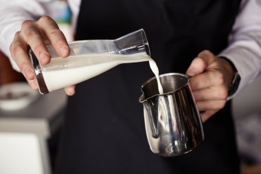 Barmen kahve yapma