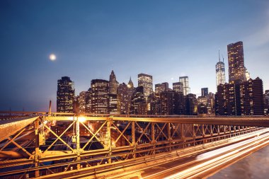 brooklyn Köprüsü'nden aşağı manhattan skyline